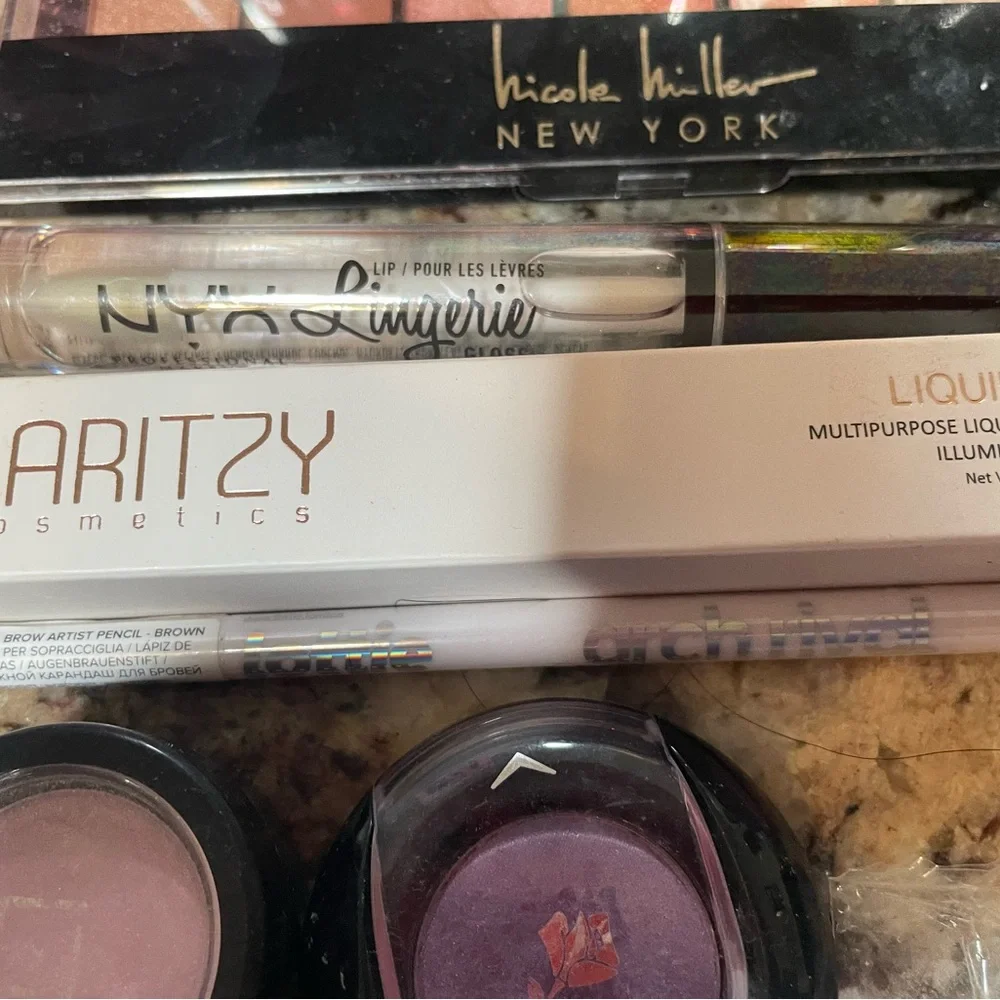 Lot of make-up & beauty* skin care*Nuria*Laritzy*Lancome*NYX*Biore*Sephora* - Picture 6 of 7
